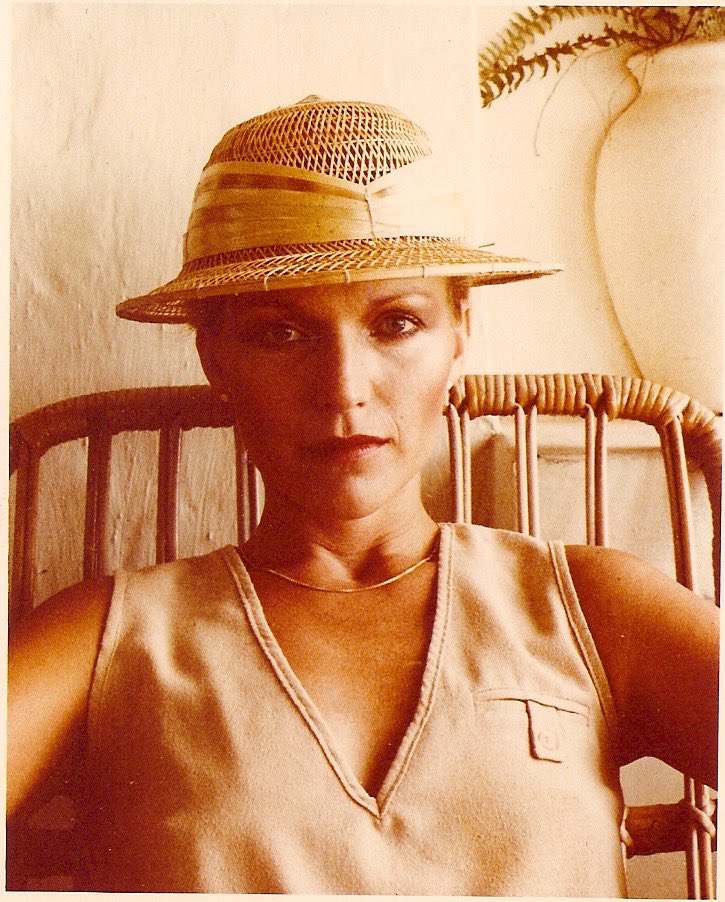 maye musk wearing a hat in her younger days